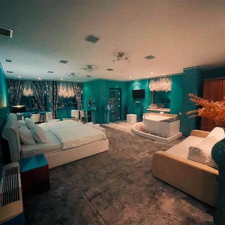 Hotel Rosa Blu Tirana Extérieur photo