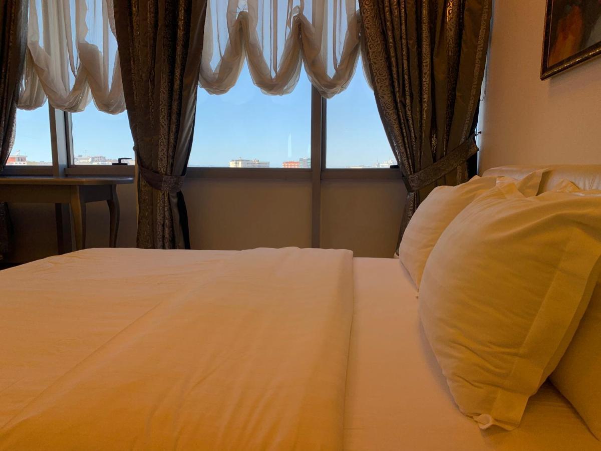 Hotel Rosa Blu Tirana Extérieur photo