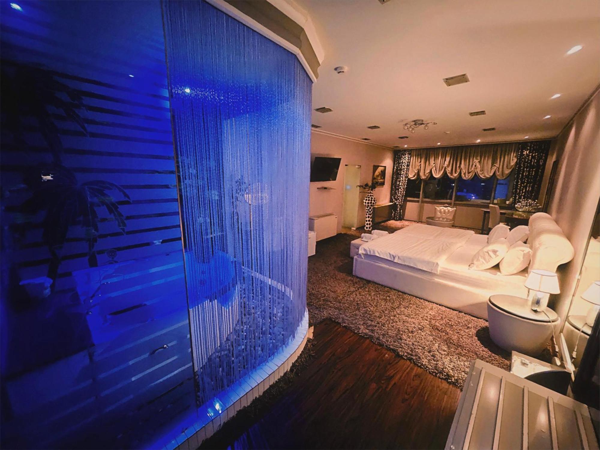 Hotel Rosa Blu Tirana Extérieur photo