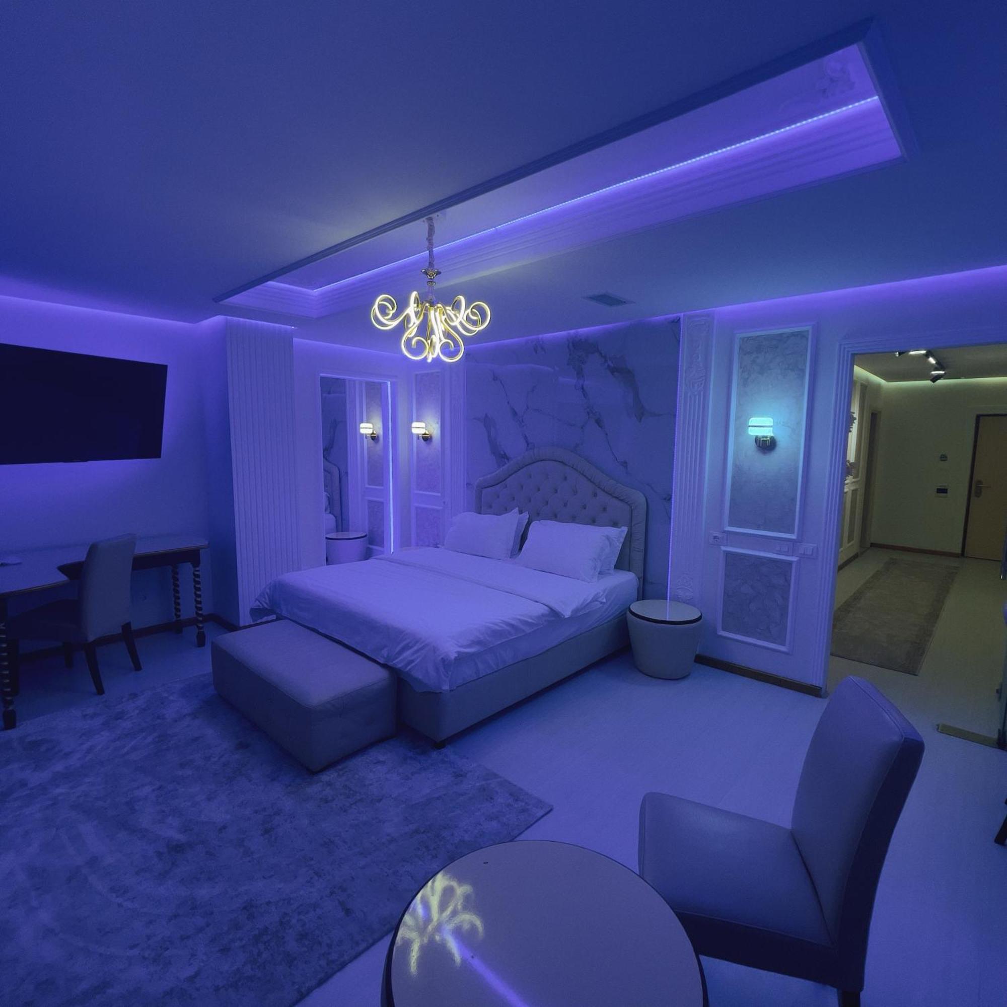 Hotel Rosa Blu Tirana Extérieur photo