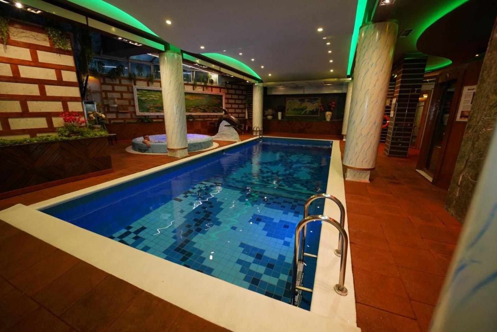 Hotel Rosa Blu Tirana Extérieur photo