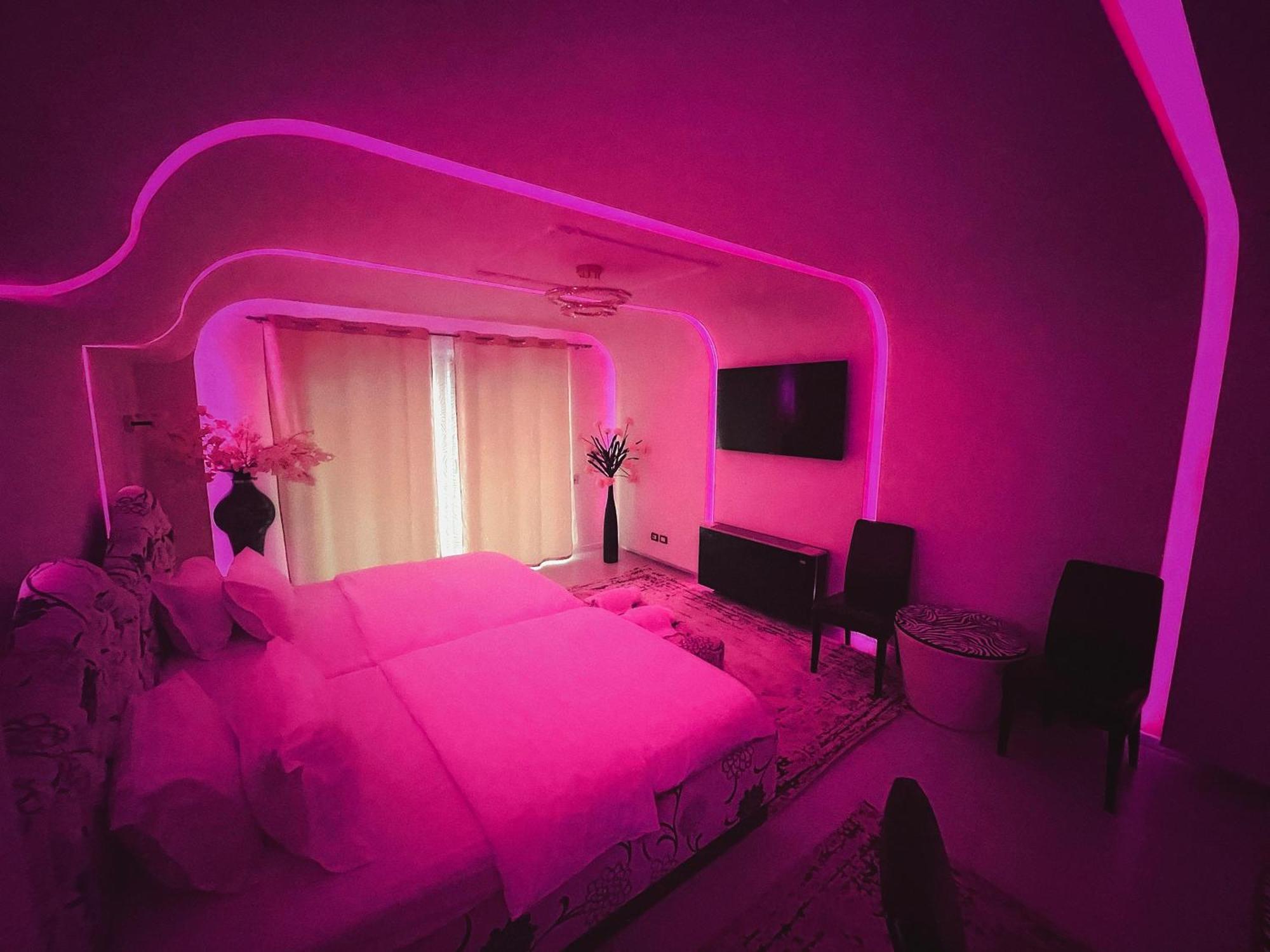 Hotel Rosa Blu Tirana Extérieur photo